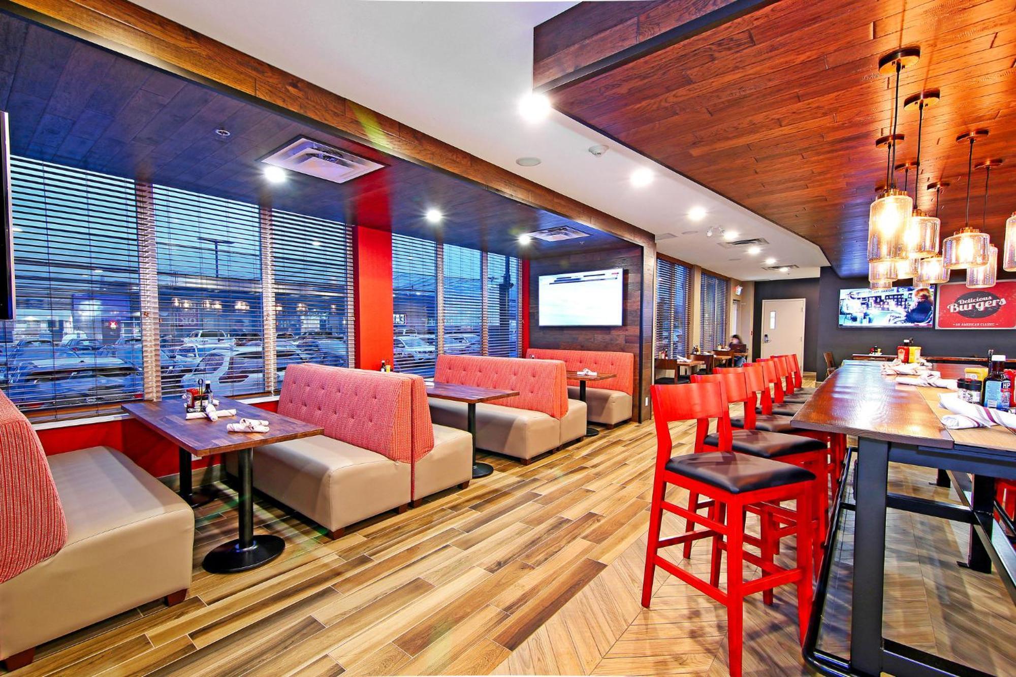 Holiday Inn Hotel & Suites - Calgary Airport North By Ihg Extérieur photo