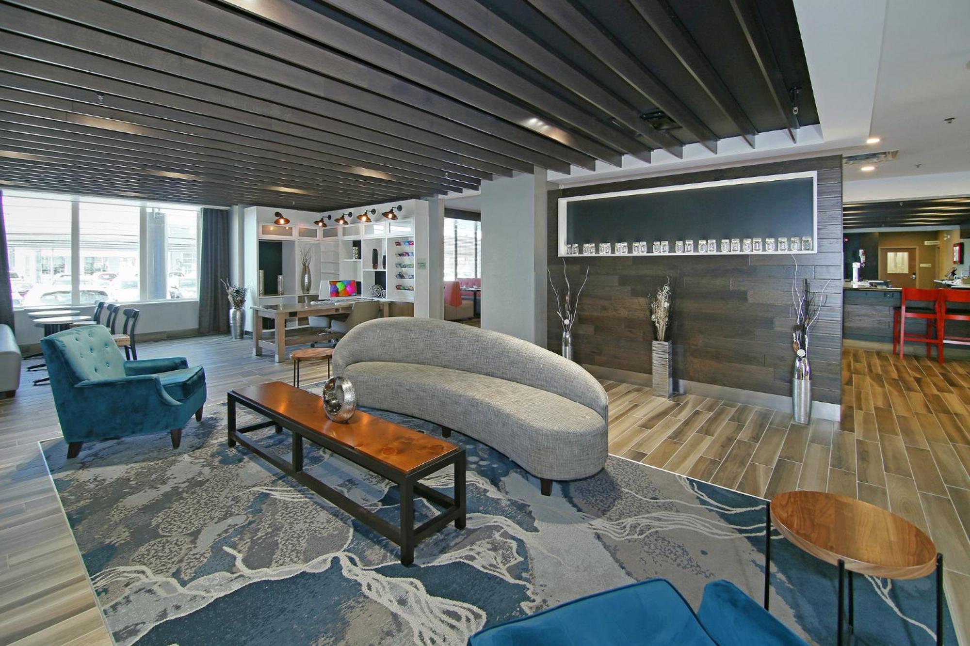 Holiday Inn Hotel & Suites - Calgary Airport North By Ihg Extérieur photo